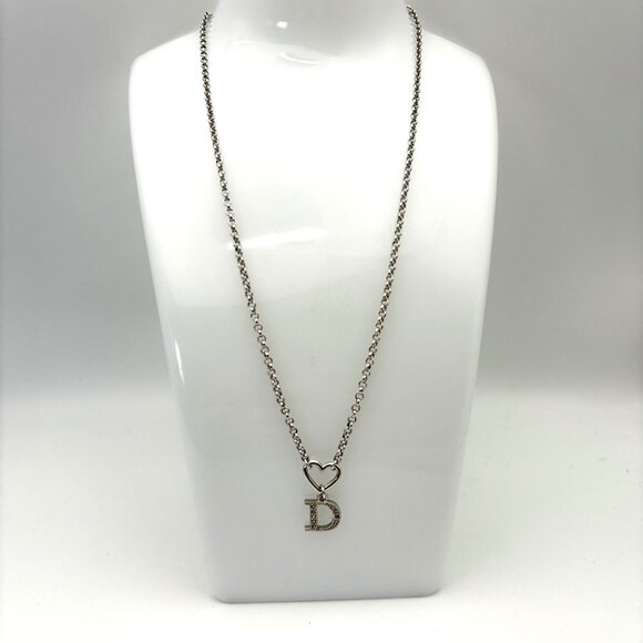 ✨ Beautiful Pre-Owned Designer Silver-Tone Necklace – Heart & “D” Charm ✨ - Picture 2 of 3